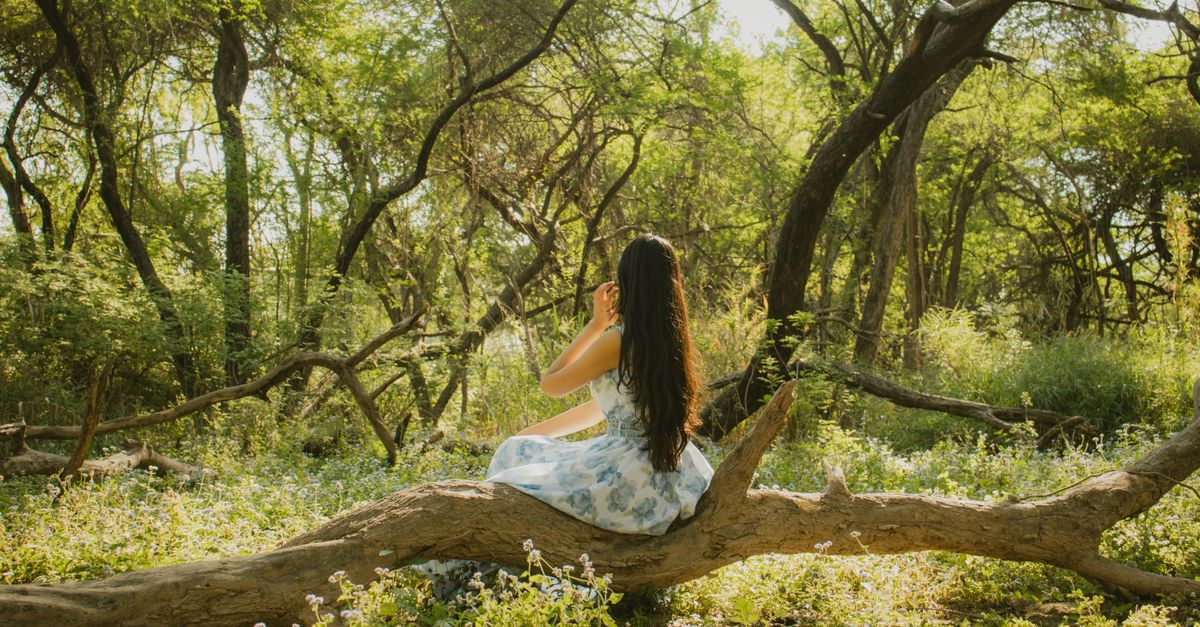 Winter Skincare & Haircare Guide for Gujarat's Dry, Dusty Season