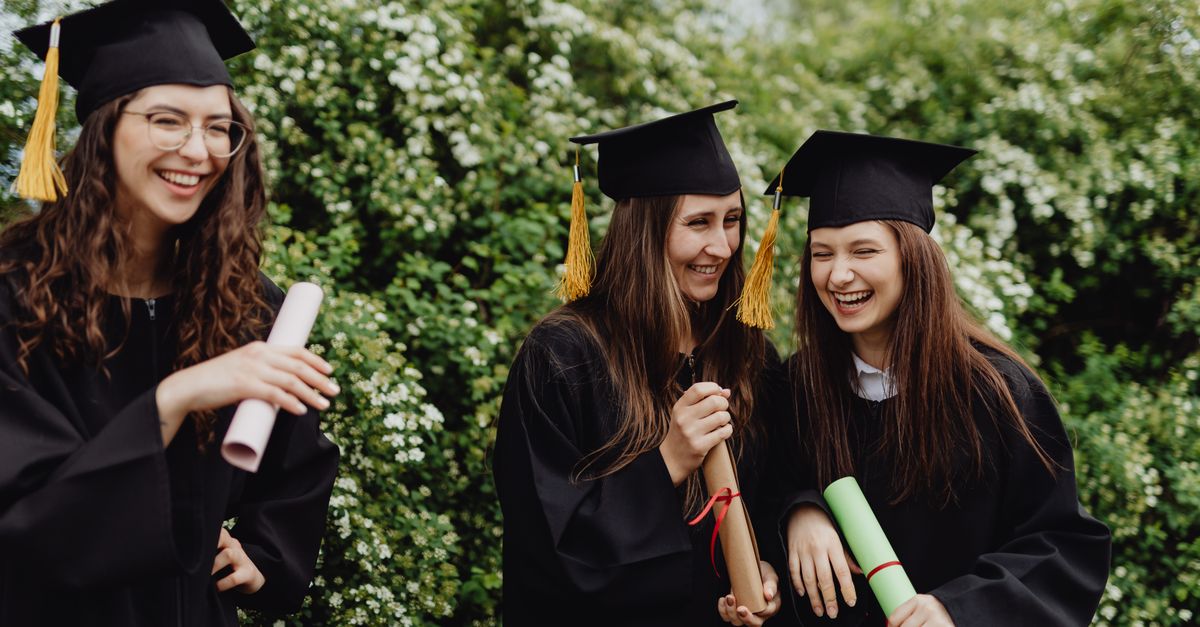 Foreign Study Loan Scheme Gujarat: How to Apply Online at 4% Interest