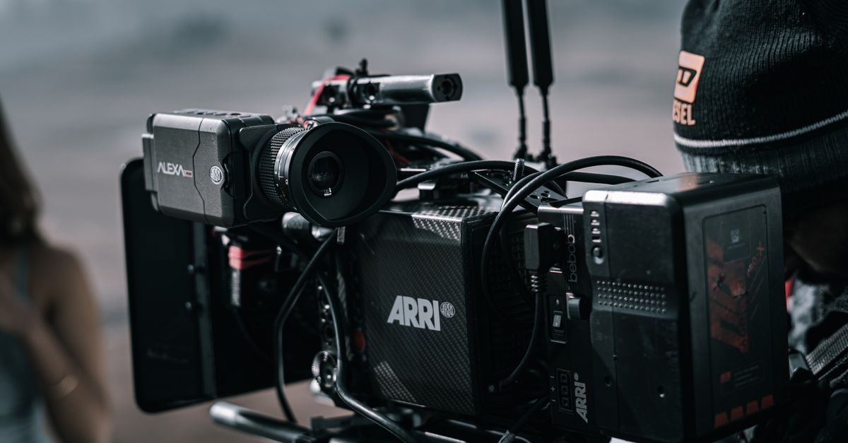 Best AI Video Generators: Runway Gen-3 vs Luma vs Kling